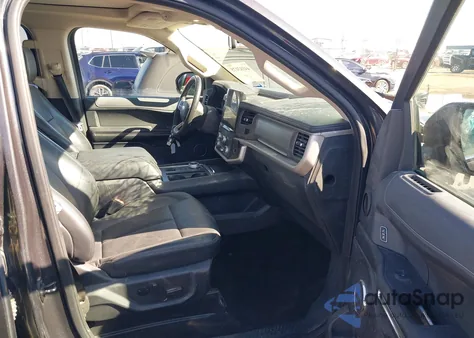 2022 Ford Expedition Xlt Max z USA, uszkodzony, nr VIN 1FMJK1HT3NEA50013